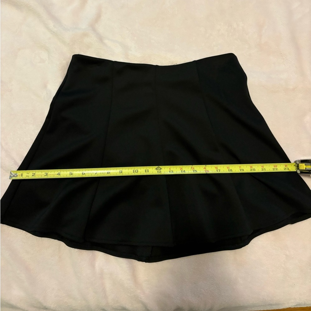 Princess Vera Wang Black A-line Flare Mini Skirt - Size 11 - Picture 4 of 10